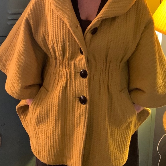 Steve Madden Must have Fall/ Winter poncho / coat - Picture 1 of 4